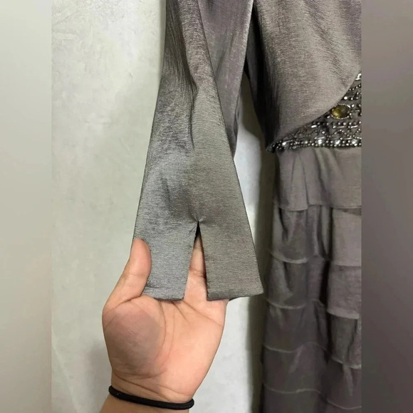 ELIZA J Gray 2 Piece Beaded Multi-Tiered Gown Dress Mother of Bride Womens Sz 8 - Picture 16 of 16